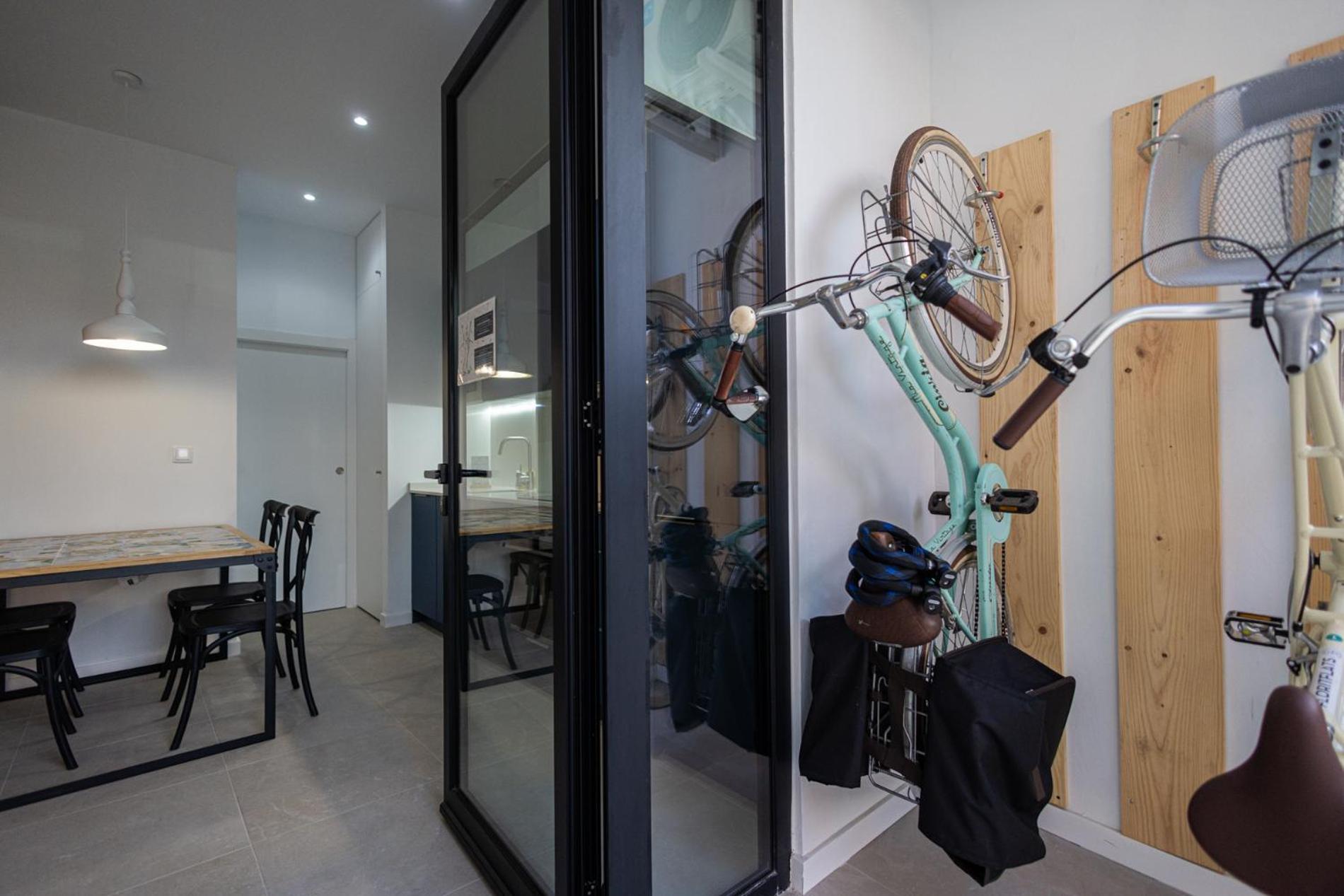 Florit Flats - The Joaquin Sorolla Apartments With Bicycles Валенсия Экстерьер фото